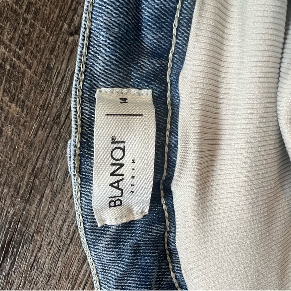 Blanqi Maternity Belly Support Denim Shorts - Picture 2 of 4